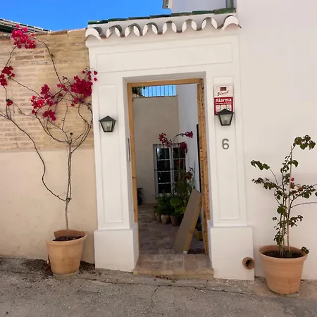 Angeles Apartment *